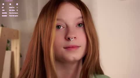 scarlet_fever10 online show from 25, 10, 2025