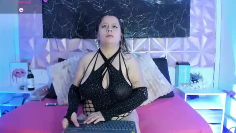 Scarlet  online show from 7, 3, 2026