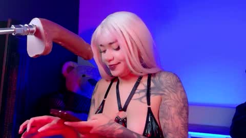 Snapshot of scarlet_gold chatting on 31, 5, 2026 scarlet_gold online show from 31, 5, 2026