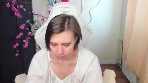 Alexandra online show from 5, 3, 2026