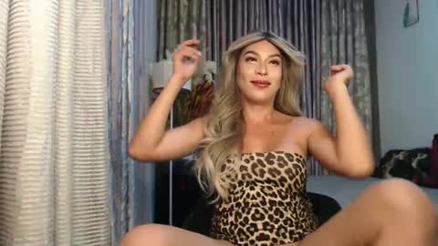 scarlet online show from 8, 1, 2025