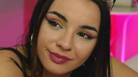 Snapshot of scarlet_vex chatting on 12, 5, 2026 Scarlet online show from 12, 5, 2026