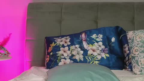 Snapshot of scarlet_vex chatting on 19, 5, 2026 Scarlet online show from 19, 5, 2026