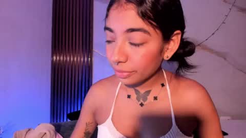 scarlet_vixen_ online show from 25, 7, 2026