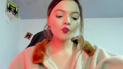    online show from 22, 10, 2025