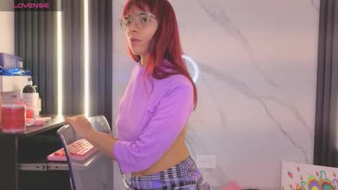 I am  Scarleth  Check mi profile online show from 25, 2, 2026