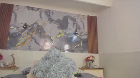 Scarleth online show from 2, 12, 2025