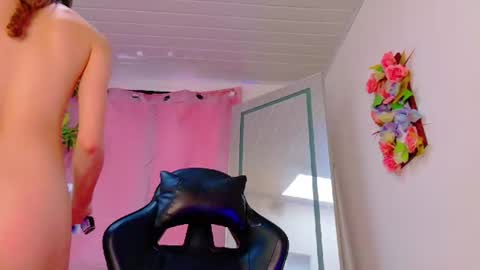 Snapshot of scarletjonesx chatting on 24, 6, 2026 Denis online show from 24, 6, 2026