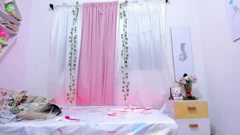 Scarletliz online show from 12, 3, 2025