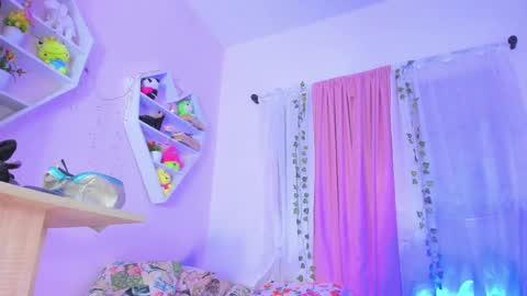 Scarletliz online show from 12, 3, 2025