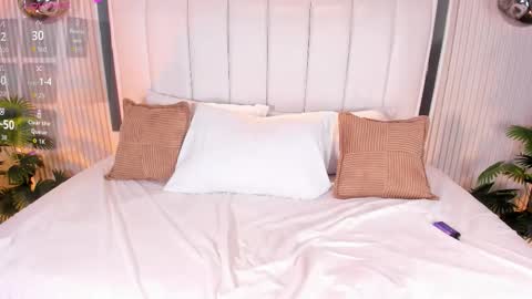 Scarlet 3 online show from 11, 3, 2026