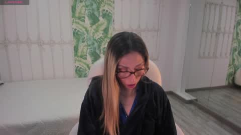 Scarlett online show from 19, 4, 2026