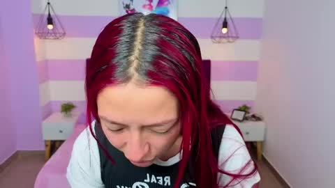 Snapshot of scarlett__bell chatting on 11, 5, 2026 Scarlett online show from 11, 5, 2026