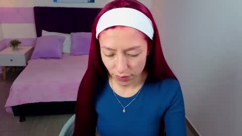 Snapshot of scarlett__bell chatting on 12, 6, 2026 Scarlett online show from 12, 6, 2026