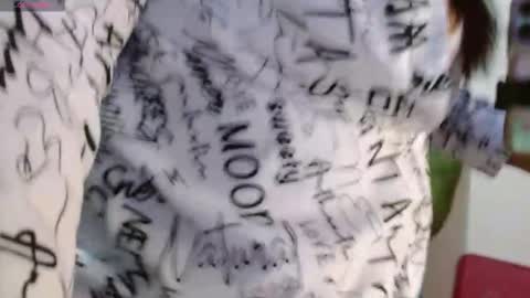 Snapshot of scarlett__jhonson chatting on 20, 10, 2025 Scarlett online show from 20, 10, 2025