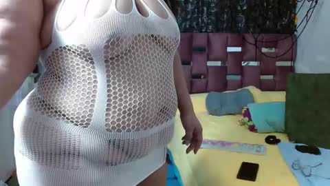 Snapshot of scarlett__jhonson chatting on 22, 10, 2025 Scarlett online show from 22, 10, 2025
