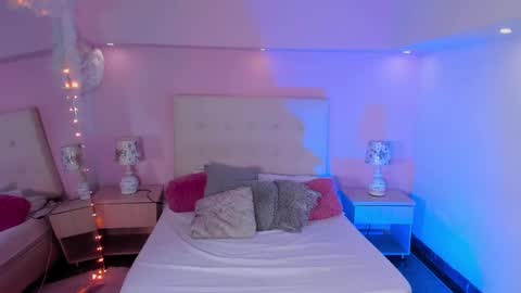 Scarlett  online show from 4, 3, 2025