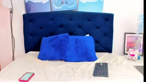 scarlett_glows2 online show from 21, 4, 2026