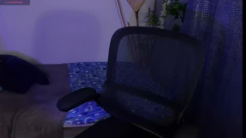 scarlett online show from 18, 4, 2026