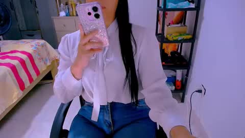 scarlet online show from 1, 5, 2026