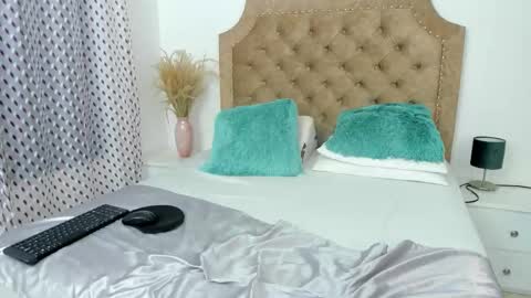 Snapshot of scarlett_star01 chatting on 16, 3, 2026 scarlett_star01 online show from 16, 3, 2026