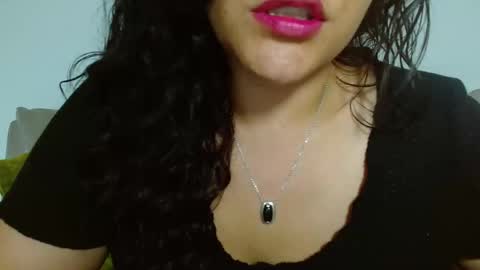 Snapshot of scarlett_tits92 chatting on 20, 4, 2026 hellen online show from 20, 4, 2026