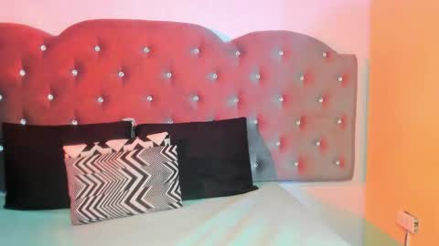 scarlett_venom_ online show from 25, 4, 2026