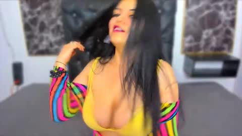 Scarlett online show from 9, 9, 2025