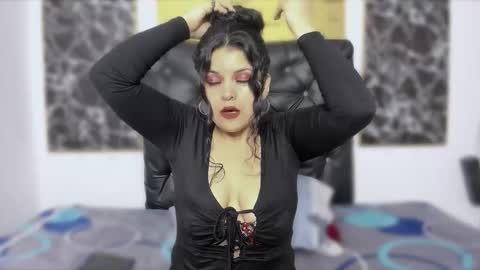 Scarlett online show from 19, 11, 2025