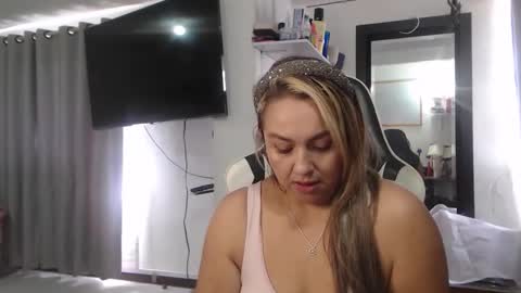 Scarlett online show from 23, 4, 2026