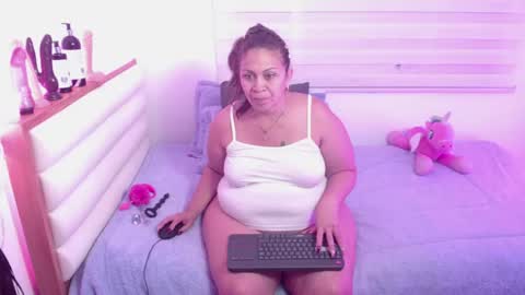 Snapshot of scarlettbooty chatting on 28, 4, 2026 scarlettbooty online show from 28, 4, 2026