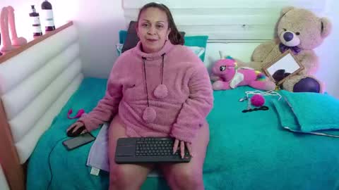Snapshot of scarlettbooty chatting on 9, 5, 2026 scarlettbooty online show from 9, 5, 2026