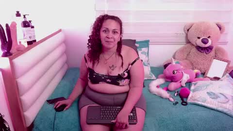 Snapshot of scarlettbooty chatting on 16, 5, 2026 scarlettbooty online show from 16, 5, 2026