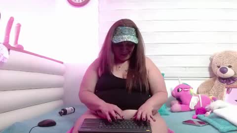 Snapshot of scarlettbooty chatting on 6, 6, 2026 scarlettbooty online show from 6, 6, 2026
