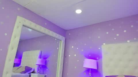 Scarlette  online show from 8, 1, 2025