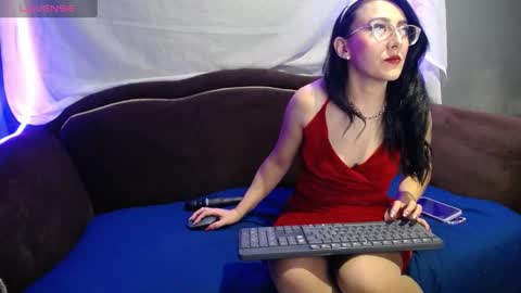 Scarlette online show from 31, 12, 2024