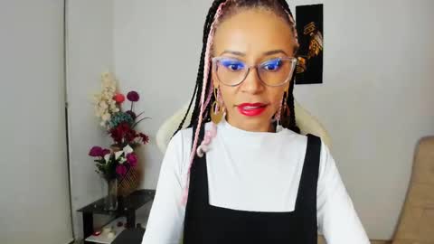 Snapshot of scarlettmalbec chatting on 14, 2, 2025 Scarlett online show from 14, 2, 2025