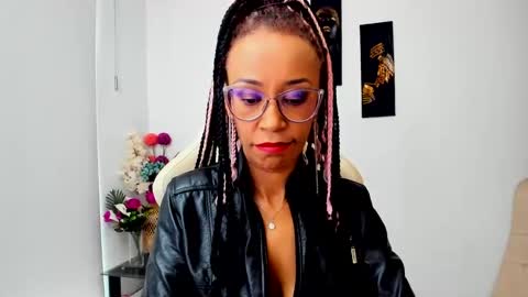 Snapshot of scarlettmalbec chatting on 4, 3, 2025 Scarlett online show from 4, 3, 2025