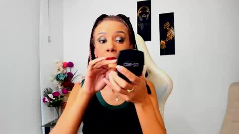 Snapshot of scarlettmalbec chatting on 6, 3, 2025 Scarlett online show from 6, 3, 2025