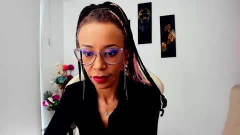 Snapshot of scarlettmalbec chatting on 12, 3, 2025 Scarlett online show from 12, 3, 2025