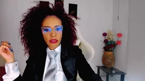 Snapshot of scarlettmalbec chatting on 18, 9, 2025 Scarlett online show from 18, 9, 2025