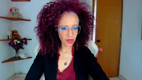 Snapshot of scarlettmalbec chatting on 2, 10, 2025 Scarlett online show from 2, 10, 2025