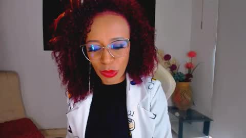 Snapshot of scarlettmalbec chatting on 11, 10, 2025 Scarlett online show from 11, 10, 2025