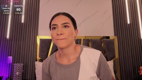 Snapshot of scarlettorres chatting on 1, 5, 2026 scarlettorres online show from 1, 5, 2026