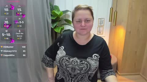 Scarlett online show from 5, 12, 2024