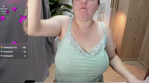 Scarlett online show from 10, 12, 2024