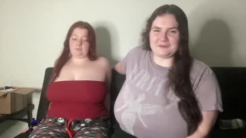 Snapshot of scarletttsinner chatting on 5, 12, 2025 scarletttsinner online show from 5, 12, 2025