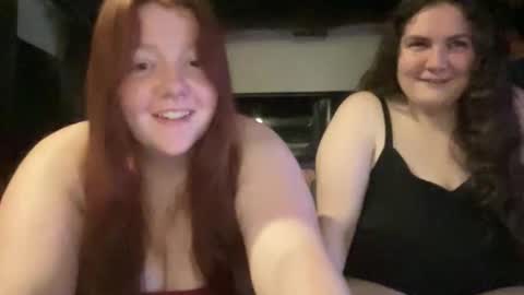 Snapshot of scarletttsinner chatting on 2, 3, 2026 scarletttsinner online show from 2, 3, 2026