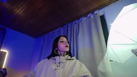 Snapshot of scarllett_bdsm chatting on 8, 11, 2025 Scarllett online show from 8, 11, 2025