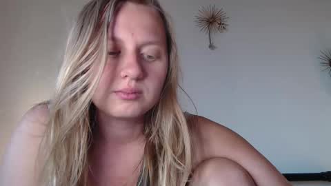 Snapshot of scartit chatting on 18, 5, 2026 ScarTit Bernhard online show from 18, 5, 2026